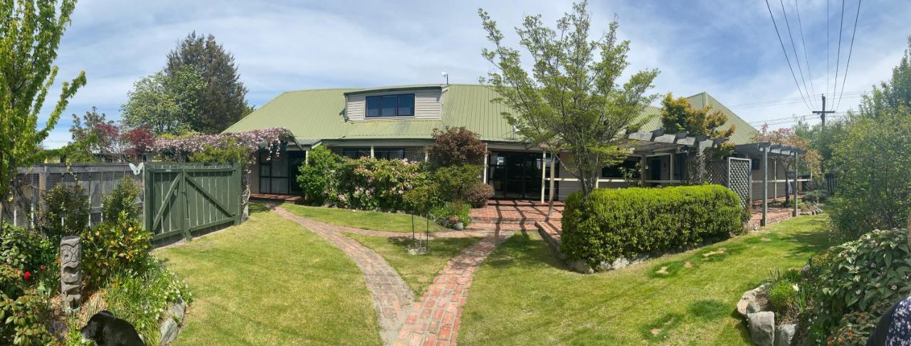 Twizel Central Studio Accommodation מראה חיצוני תמונה